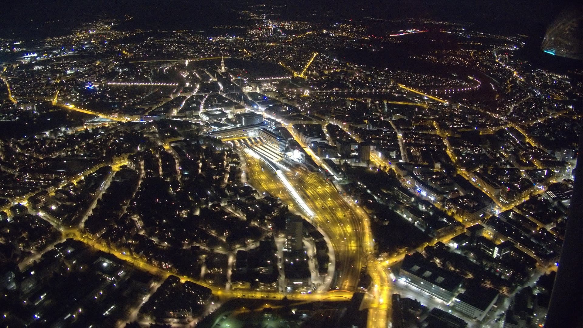 Living in Bern as a Student Pilot
