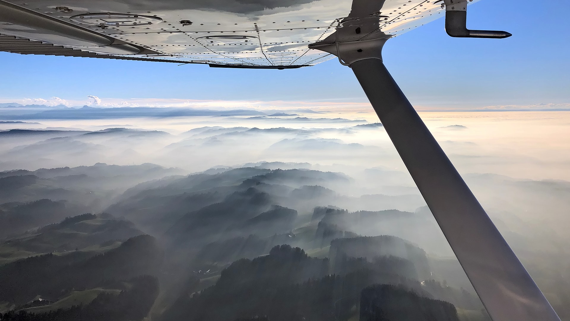 LAPL(A) Light Aircraft Pilot Licence training