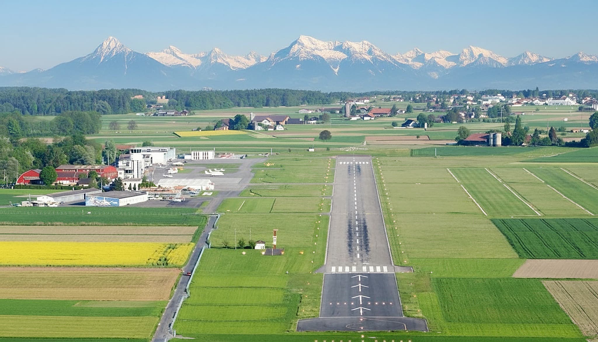 Aéroport de Berne-Belp : guide du pilote pour LSZB